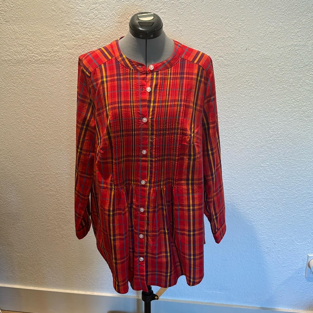 Beautiful shirt for fall.